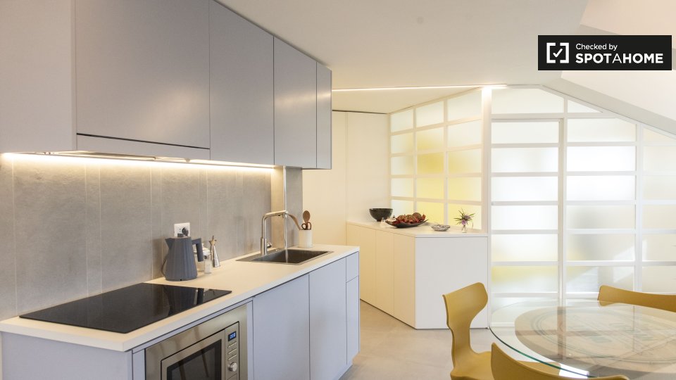 Immagine 12 di Ufficio in affitto  in Via Cesare Pascarella a Roma