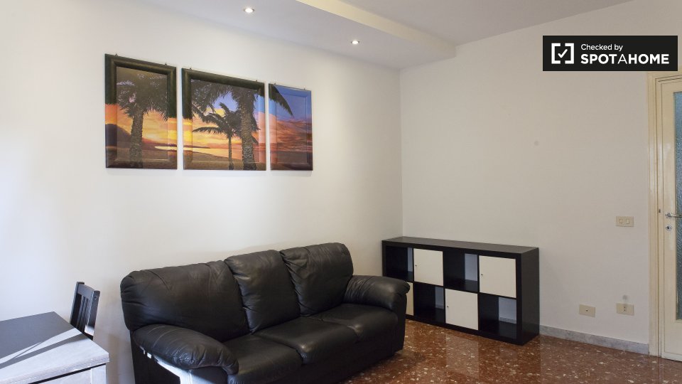 Immagine 10 di Appartamento in affitto  in Via Marco Valerio Corvo, 00174 Roma RM, Italy a Roma