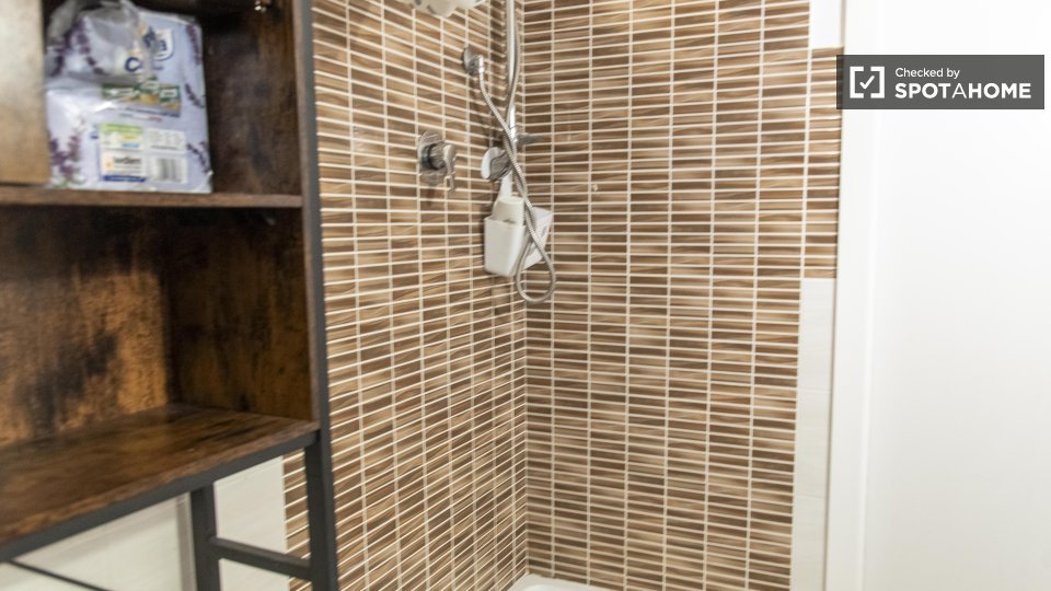 Immagine 4 di Appartamento in affitto  in Via Antonio Galtarossa a Roma