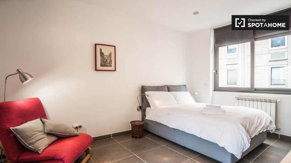 Immagine 5 di Ufficio in affitto  in Via Luigi Pianciani, 00185 Roma RM, Italy a Roma