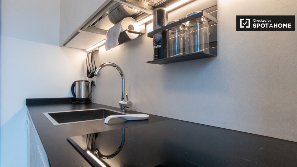 Immagine 15 di Appartamento in affitto  in Piazzale Biancamano a Milano