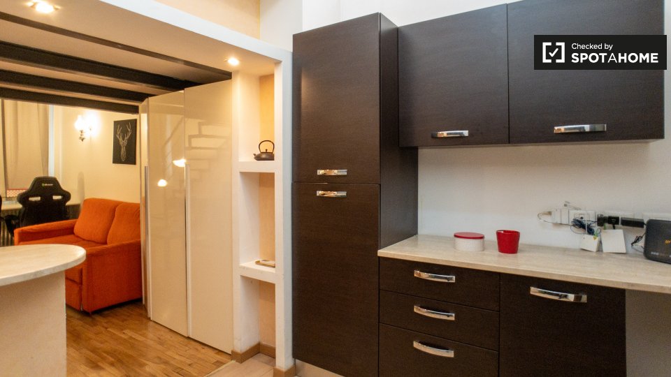 Immagine 11 di Ufficio in affitto  in Via Arena, 20123 Milano MI, Italy a Milano