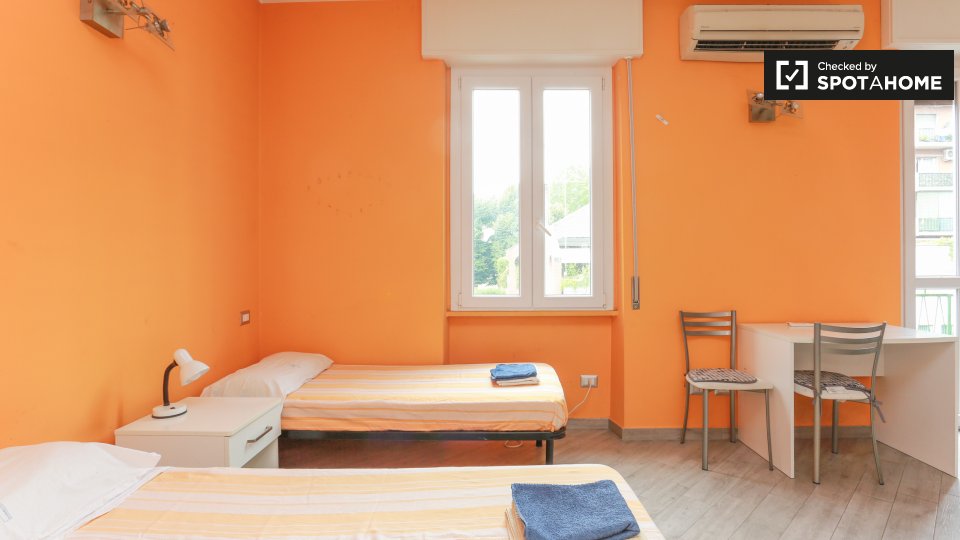 Immagine 14 di Ufficio in affitto  in Via Bordighera a Milano