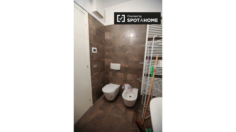 Immagine 13 di Ufficio in affitto  in Via Lodovico Muratori, 20135 Comune di Milano MI, Italy a Milano