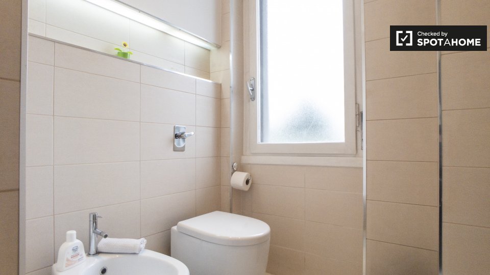 Immagine 14 di Ufficio in affitto  in Via Rogoredo, 20138 Milano MI, Italy a Milano