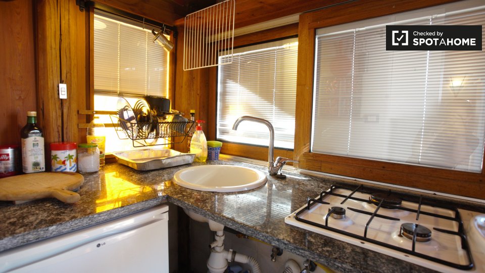 Immagine 9 di Ufficio in affitto  in Via del Podere Rosa Roma RM, Italy a Roma