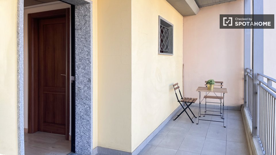 Immagine 14 di Camera condivisa in affitto  in Via Carlo Boncompagni a Milano