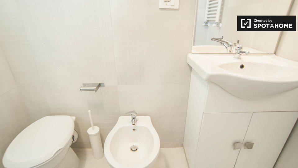 Immagine 11 di Ufficio in affitto  in Via Teodolfo Mertel a Roma