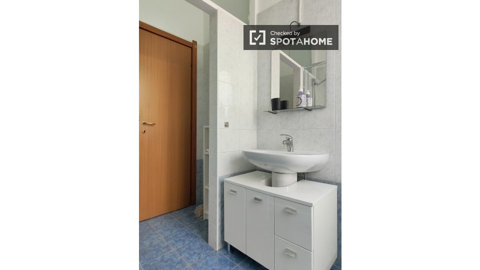 Immagine 16 di Appartamento in affitto  in Via Sambuco a Milano