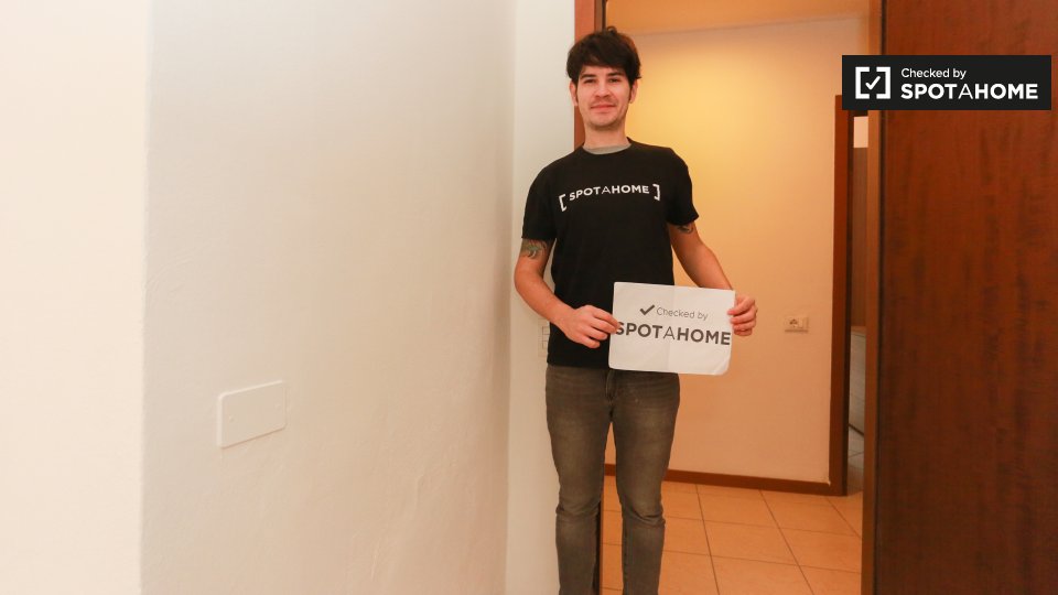 Immagine 14 di Camera condivisa in affitto  in Via Umberto Fogagnolo a Sesto San Giovanni