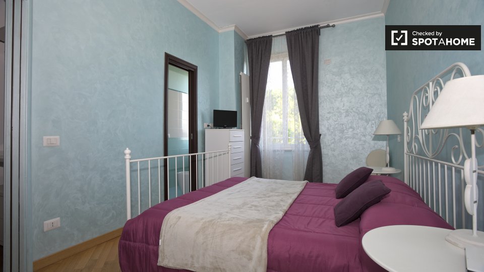 Immagine 1 di Camera condivisa in affitto  in Via Monselice a Roma