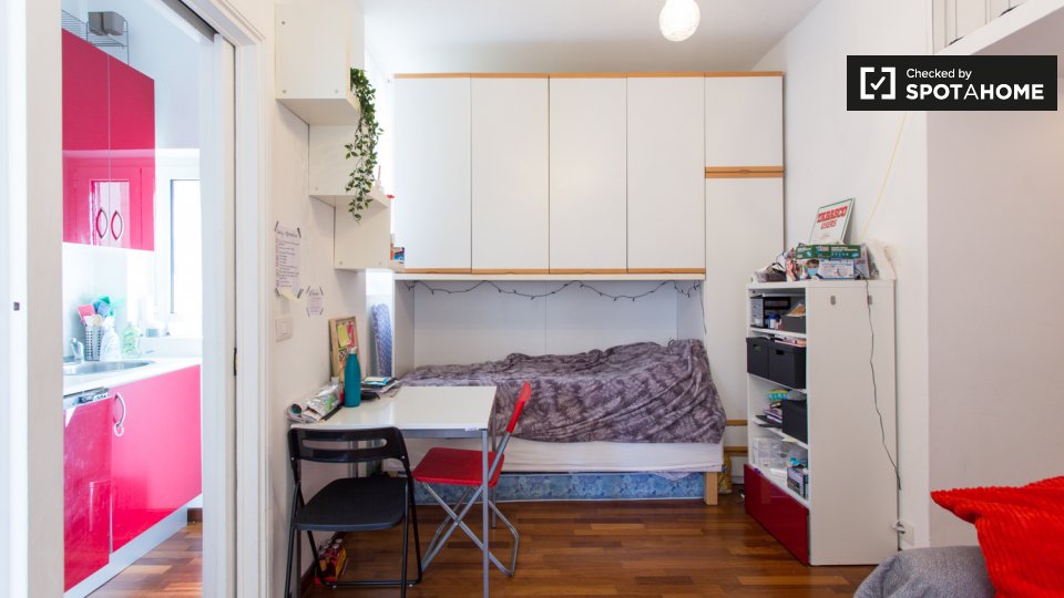 Immagine 7 di Ufficio in affitto  in Via Cesare Cesariano, 20154 Milano MI, Italy a Milano