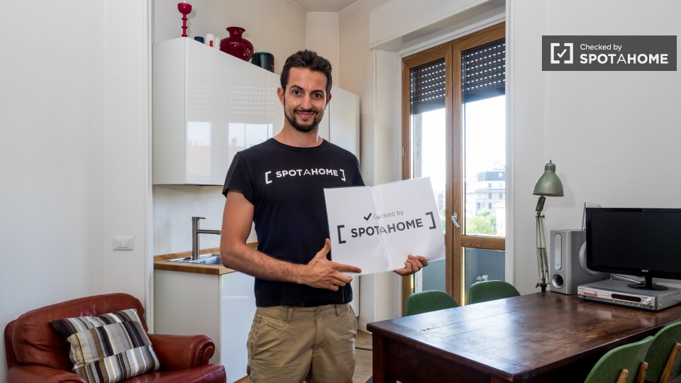 Immagine 11 di Ufficio in affitto  in Via Cuneo a Milano