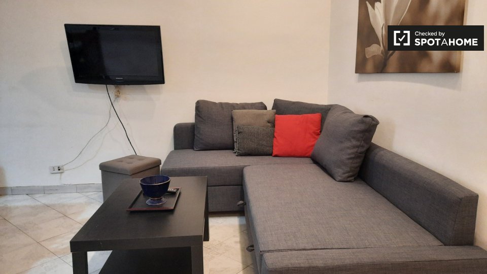 Immagine 5 di Appartamento in affitto  in Via Roma Libera a Roma