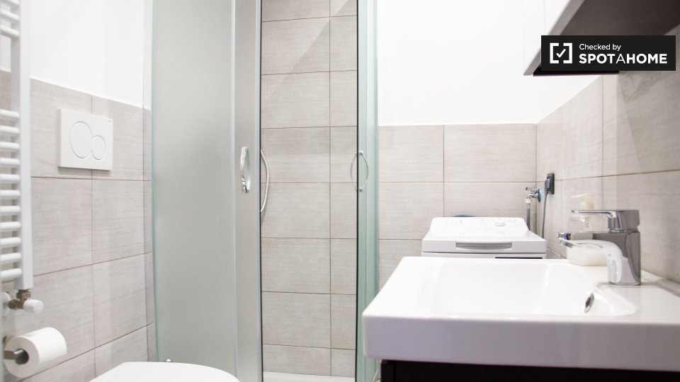 Immagine 12 di Appartamento in affitto  in Via Monte Popera a Milano