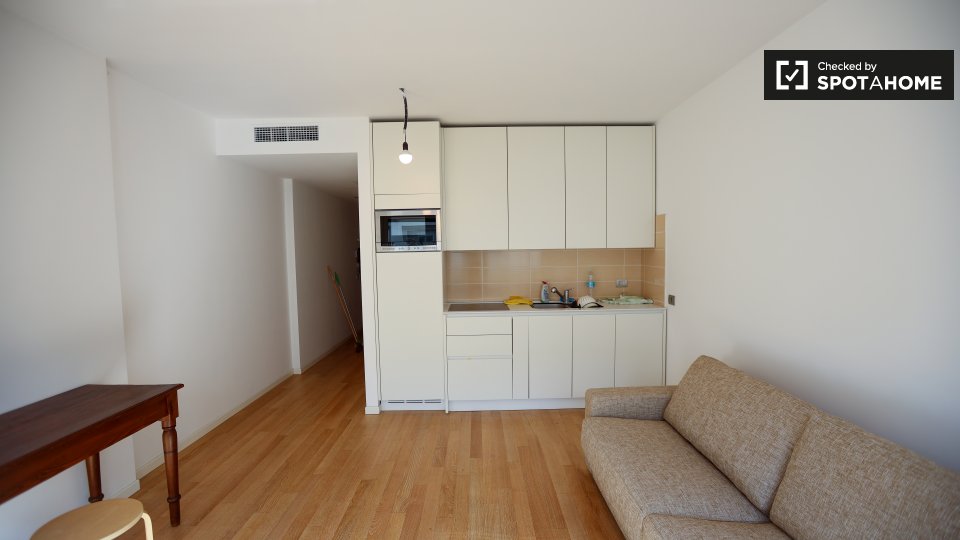 Immagine 10 di Ufficio in affitto  in Via Lodovico Muratori, 20135 Comune di Milano MI, Italy a Milano