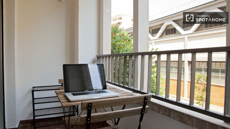 Immagine 15 di Camera condivisa in affitto  in Viale Libia a Roma