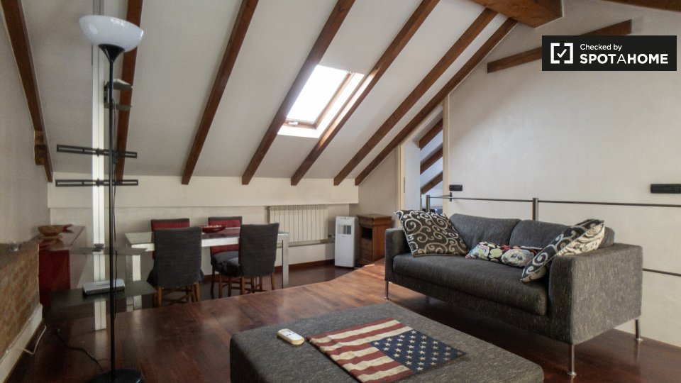 Immagine 3 di Appartamento in affitto  in Via Ascanio Sforza, 20136 Milano MI, Italy a Milano