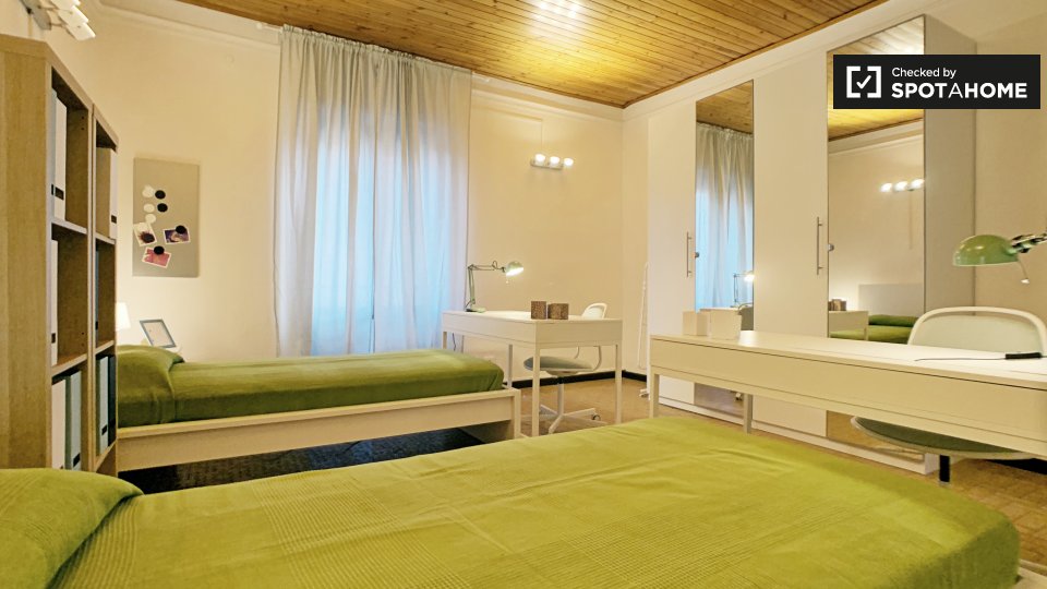 Immagine 1 di Camera condivisa in affitto  in Via Gaudenzio Ferrari, 20123 Milano MI, Italy a Milano