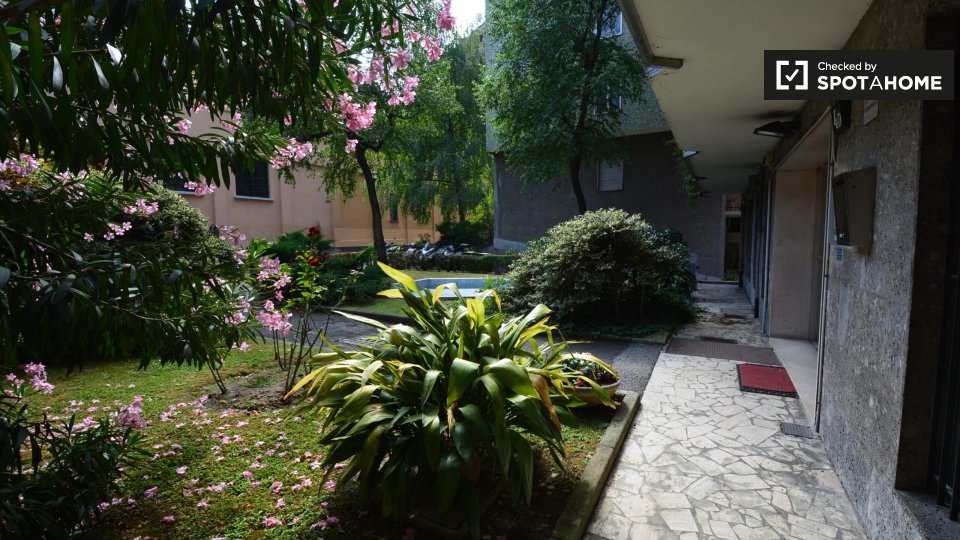 Immagine 14 di Ufficio in affitto  in via giovanni pastorelli a Milano