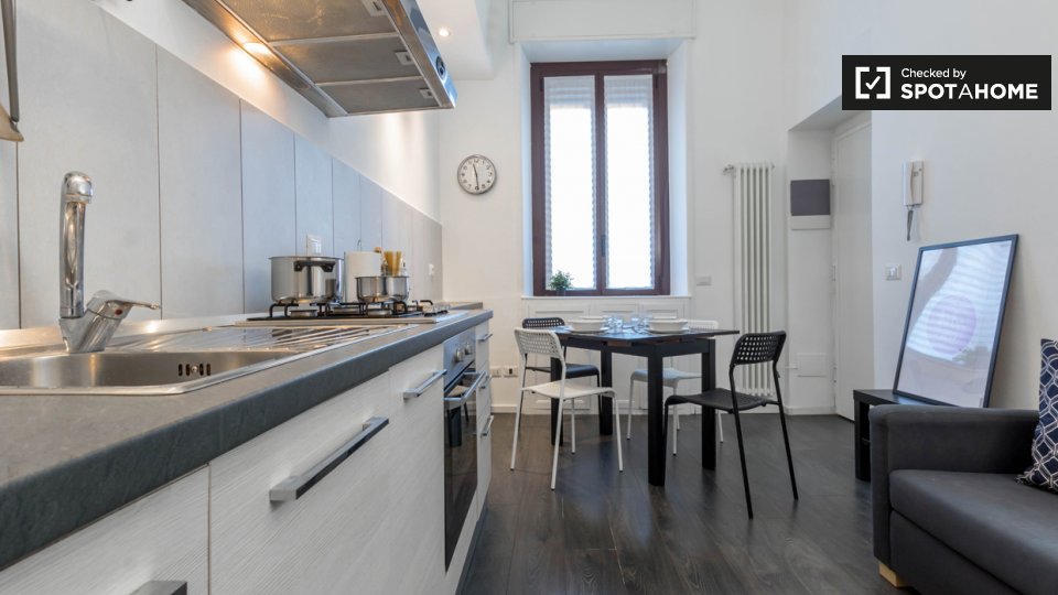 Immagine 4 di Camera condivisa in affitto  in Via Giovanni Pezzotti, 20141 Milano MI, Italy a Milano