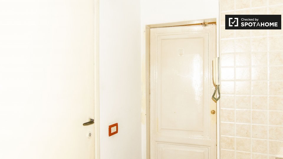 Immagine 2 di Ufficio in affitto  in Via dei Gigli d'Oro a Roma