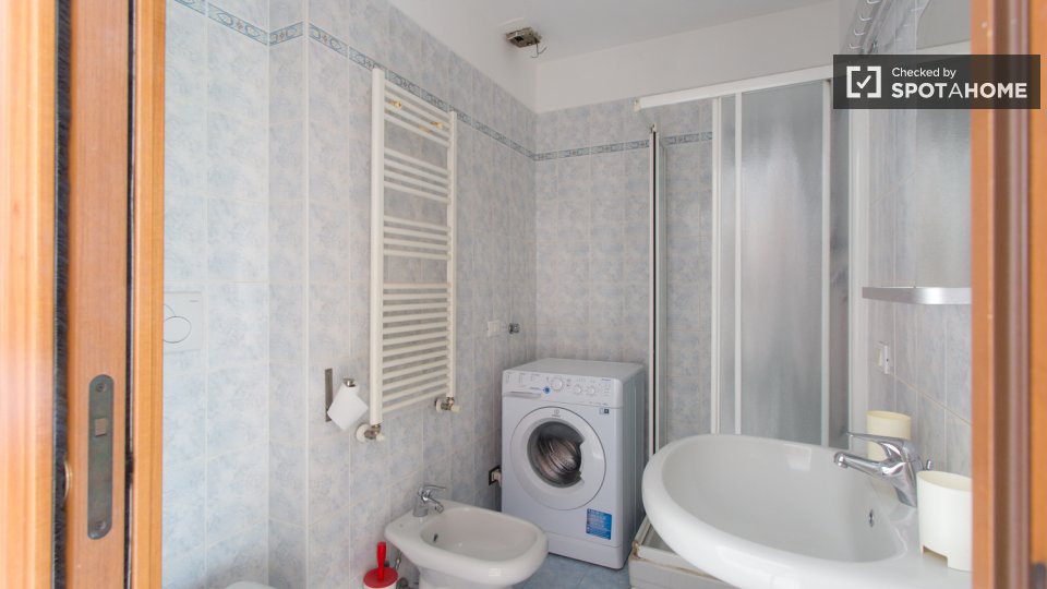 Immagine 5 di Appartamento in affitto  in Piazzale Susa a Milano