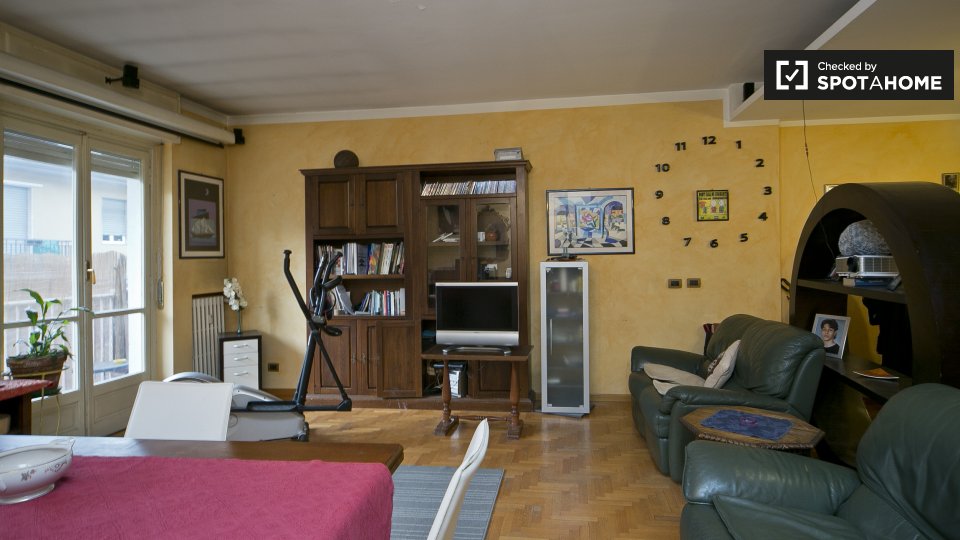 Immagine 6 di Camera condivisa in affitto  in Via Riccardo Sineo a Torino