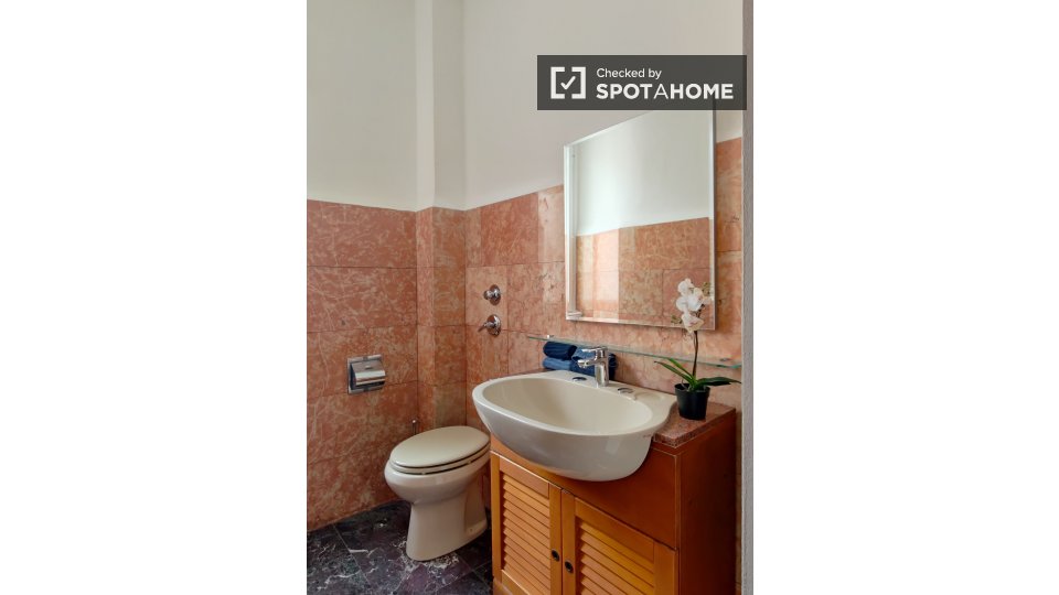 Immagine 18 di Camera condivisa in affitto  in Via Privata Santa Giovanna D'Arco a Milano