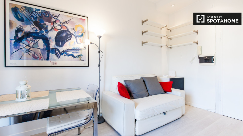 Immagine 6 di Ufficio in affitto  in Via del Lago Terrione a Roma