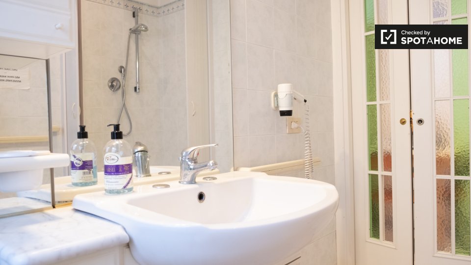 Immagine 13 di Ufficio in affitto  in Via Capitan Bavastro, 00154 Roma RM, Italy a Roma