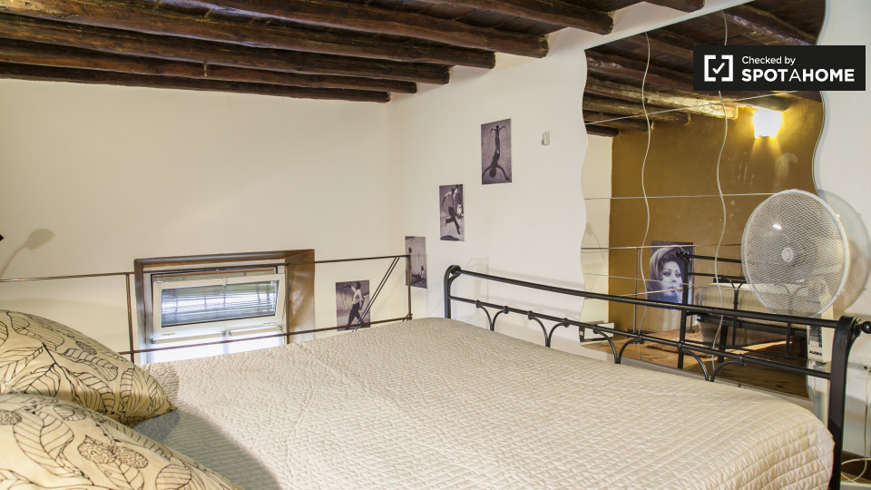 Immagine 9 di Appartamento in affitto  in Vicolo Scavolino a Roma