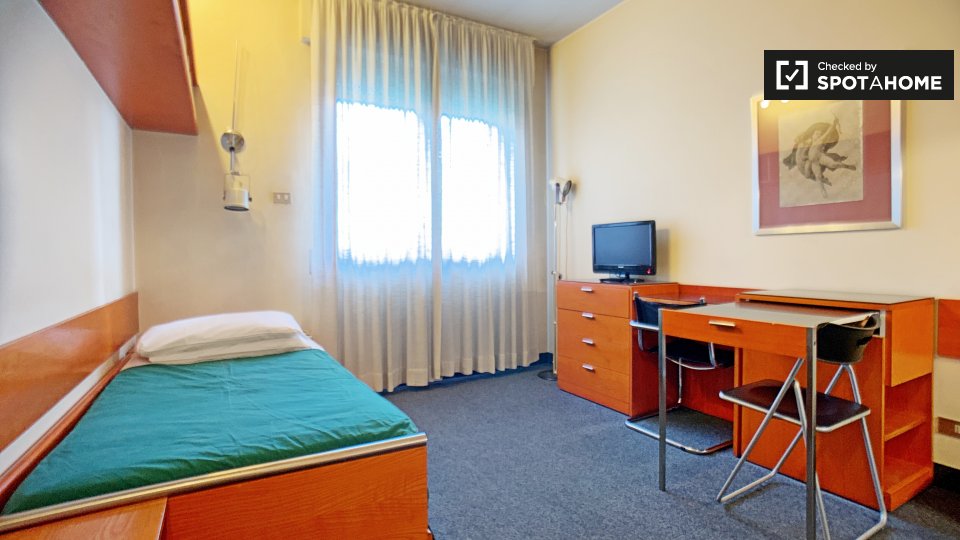 Immagine 1 di Ufficio in affitto  in Via Privata Viserba, 20126 Milano MI, Italy a Milano