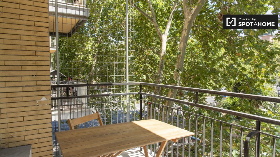 Immagine 14 di Ufficio in affitto  in Viale della Venezia Giulia a Roma