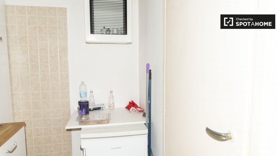 Immagine 5 di Ufficio in affitto  in Via dei Gigli d'Oro a Roma