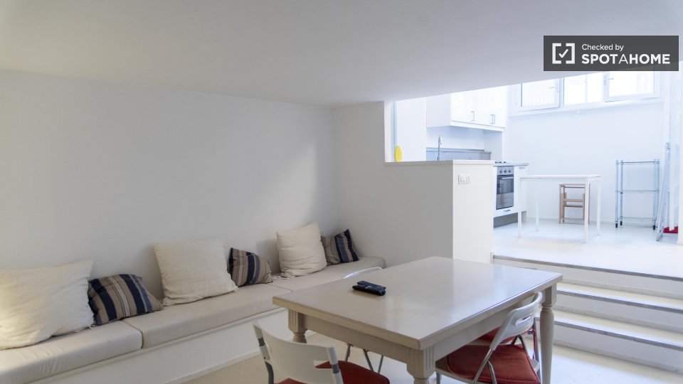 Immagine 7 di Appartamento in affitto  in Via Giacinta Pezzana a Roma