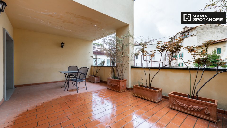 Immagine 7 di Appartamento in affitto  in Via Ghibellina a Firenze