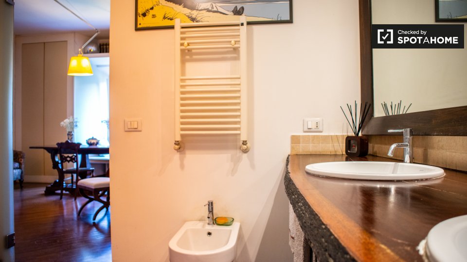 Immagine 15 di Appartamento in affitto  in Via Garibaldi, 89, 00165 Roma RM, Italy a Roma