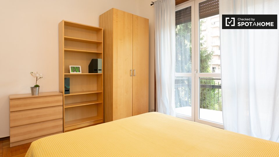 Immagine 18 di Camera condivisa in affitto  in Largo Isabella d'Aragona a Milano