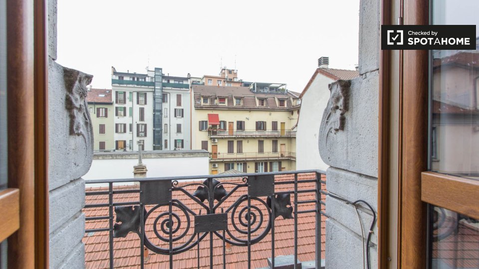 Immagine 5 di Appartamento in affitto  in Via Piero della Francesca a Milano