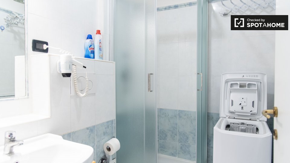 Immagine 8 di Ufficio in affitto  in Circonvallazione Ostiense, 00154 Roma RM, Italy a Roma