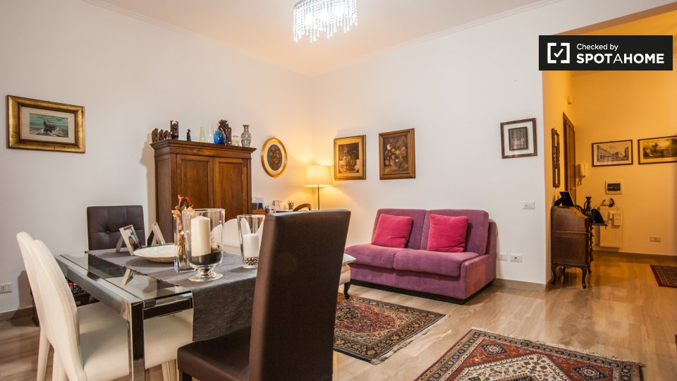 Immagine 7 di Camera condivisa in affitto  in Via Giuseppe Allievo, 00135 Roma RM, Italy a Roma