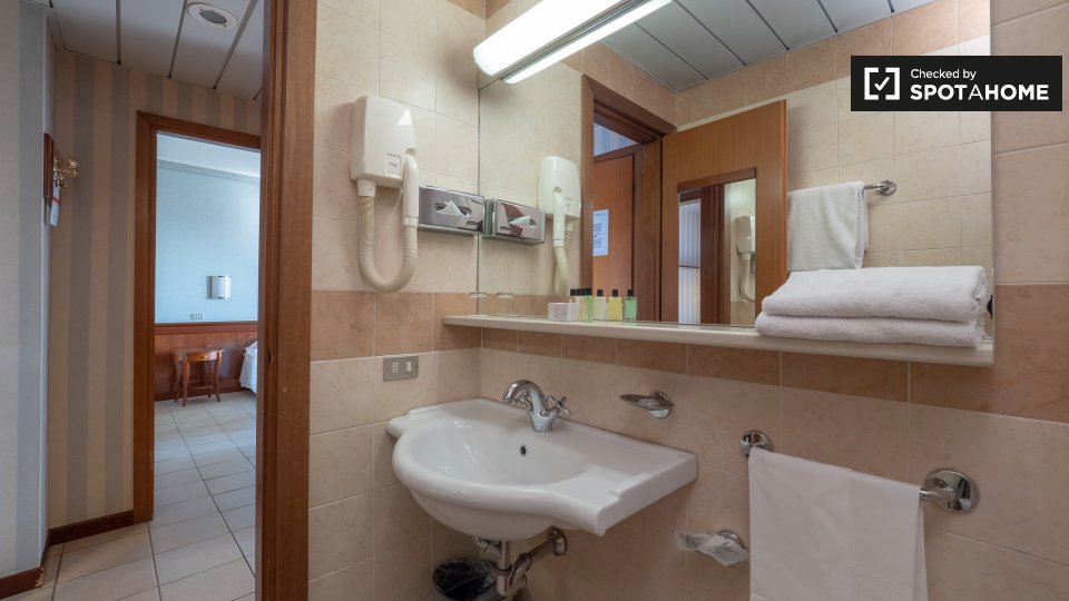 Immagine 9 di Appartamento in affitto  in Via dei Pini a Buccinasco