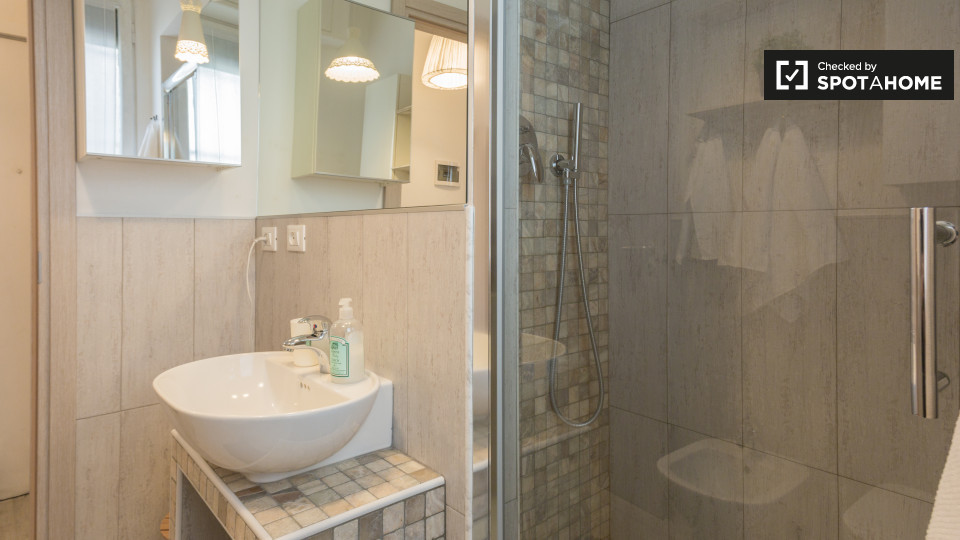 Immagine 14 di Appartamento in affitto  in Via Monte Velino a Milano