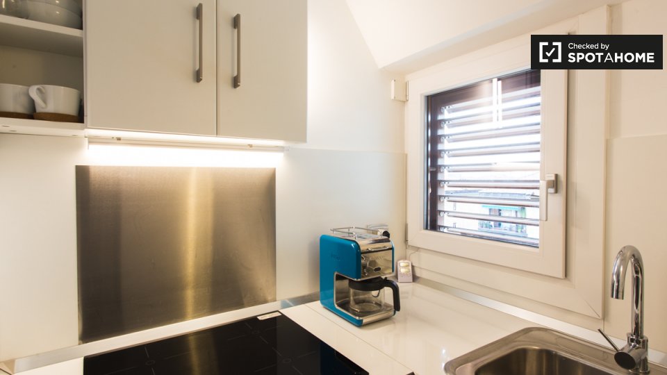 Immagine 9 di Ufficio in affitto  in Viale S. Gimignano, 20146 Milano MI, Italy a Milano