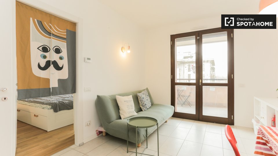 Immagine 4 di Appartamento in affitto  in Via Erice, 20141 Milano MI, Italy a Milano