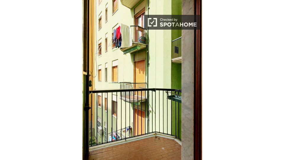 Immagine 15 di Camera condivisa in affitto  in Mauro a Milano