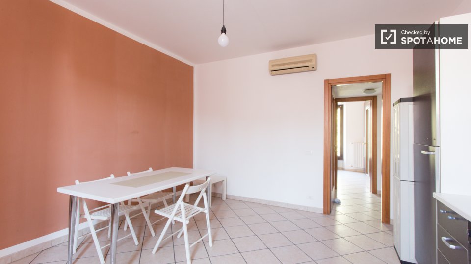 Immagine 3 di Appartamento in affitto  in Piazzale Susa a Milano