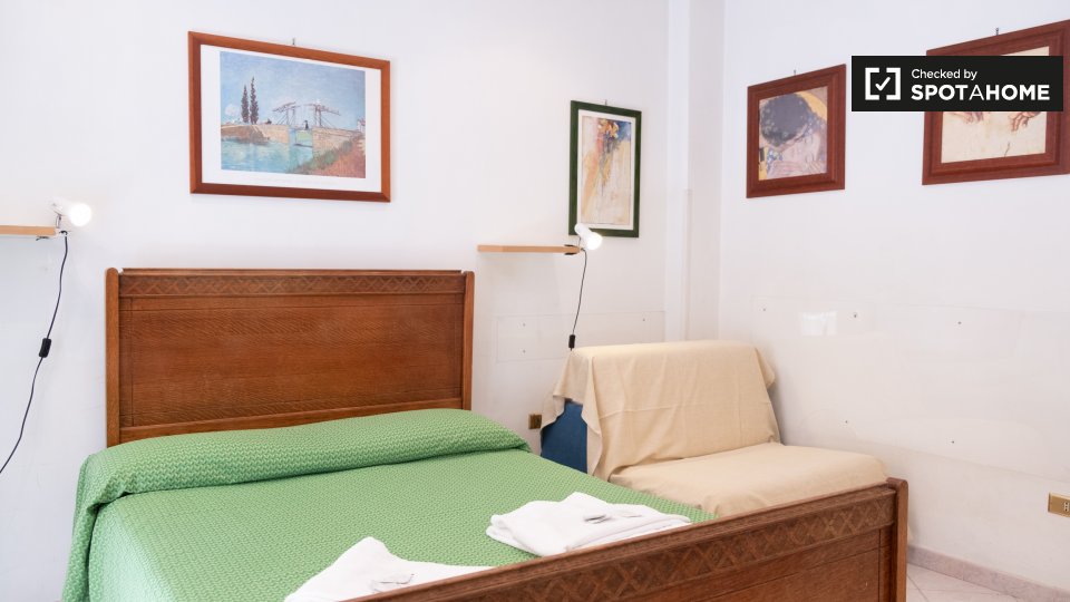 Immagine 2 di Ufficio in affitto  in Via Capitan Bavastro, 00154 Roma RM, Italy a Roma