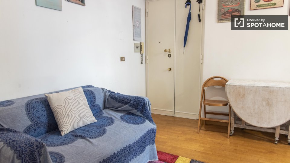 Immagine 3 di Ufficio in affitto  in Via Aldo Manuzio a Roma